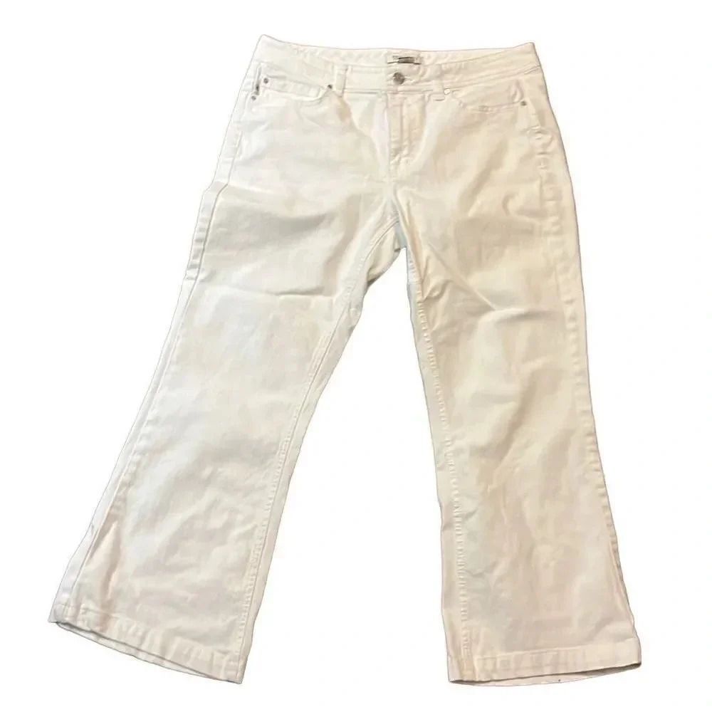 White House, Black market white denim capris size 10 short
